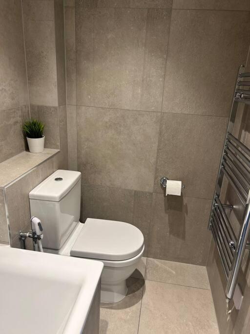 Stylish Penthouse London-zone 1 Appartamento